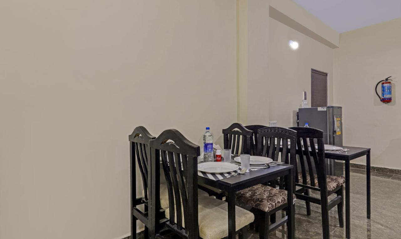 Treebo Trip Airport Pride Inn Haydarabad Dış mekan fotoğraf
