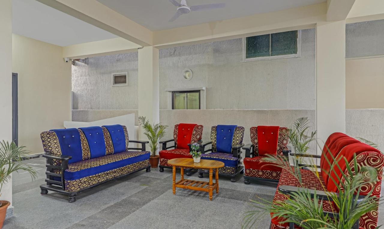 Treebo Trip Airport Pride Inn Haydarabad Dış mekan fotoğraf
